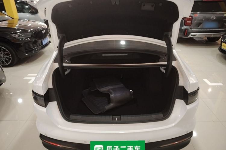 Used BYD Seal 05 DM-i 2025 DM-i Intelligent Drive 120KM Flagship Model Trunk