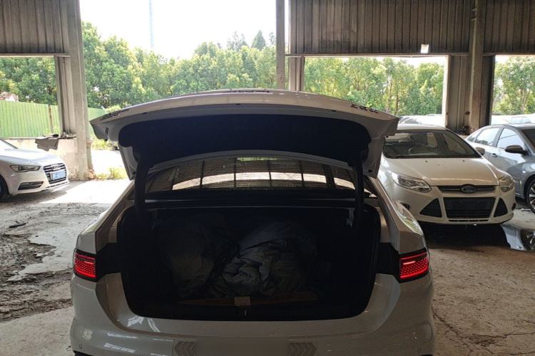 Used BYD Seal 05 DM-i 2025 DM-i Smart Drive 55KM Luxury Model Trunk
