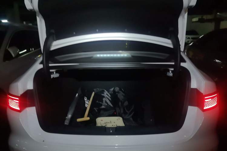 Used BYD Seal 05 DM-i 2025 DM-i Smart Drive 55KM Luxury Model Trunk