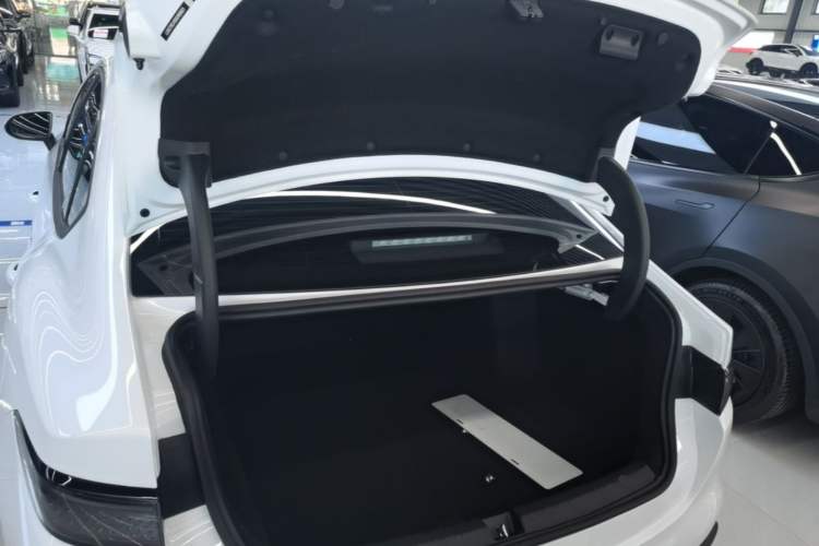 Used BYD Seal 05 DM-i 2025 DM-i Smart Drive 55KM Luxury Model Trunk