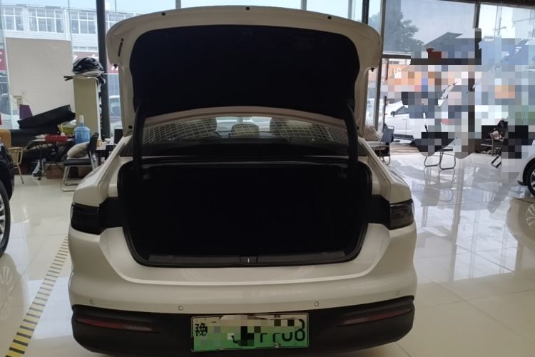 Used BYD Seal 05 DM-i 2025 DM-i Intelligent Drive 120KM Flagship Model Trunk