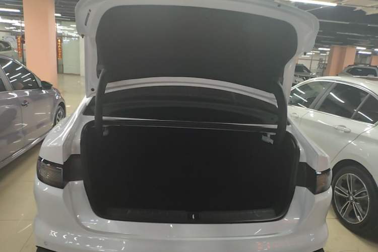 Used BYD Seal 05 DM-i 2025 DM-i Smart Drive 55KM Luxury Model Trunk