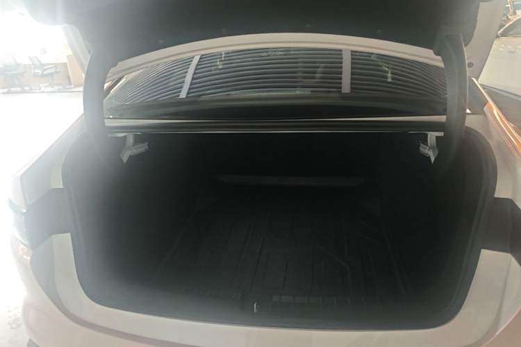 Used BYD Seal 05 DM-i 2025 DM-i Smart Drive 55KM Luxury Model Trunk