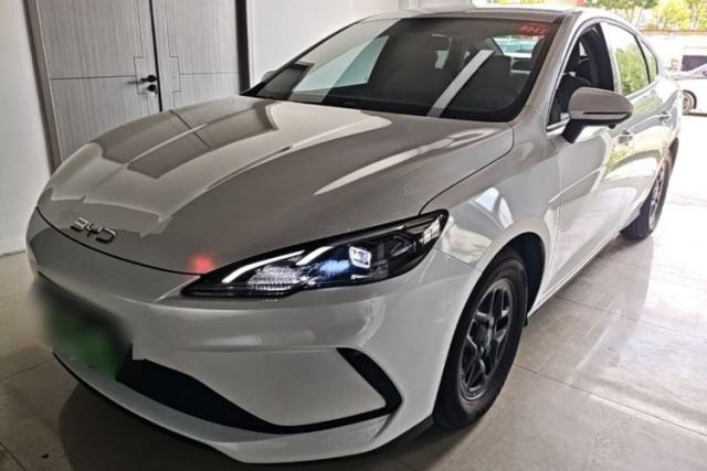 Używany BYD Seal 05 DM-i 2025 DM-i Smart Drive 55KM Luxury Model