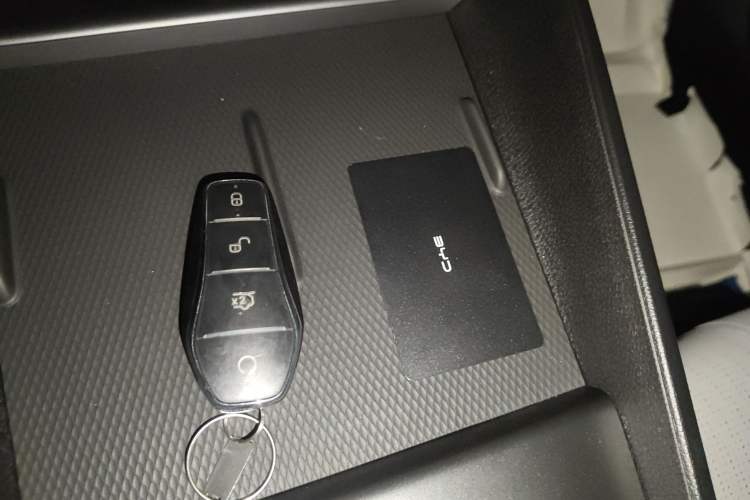 Used BYD Seal 05 DM-i 2025 DM-i Smart Drive 55KM Luxury Model Vehicle Key