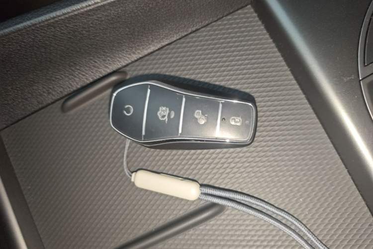 Used BYD Seal 05 DM-i 2025 DM-i Smart Drive 55KM Luxury Model Vehicle Key