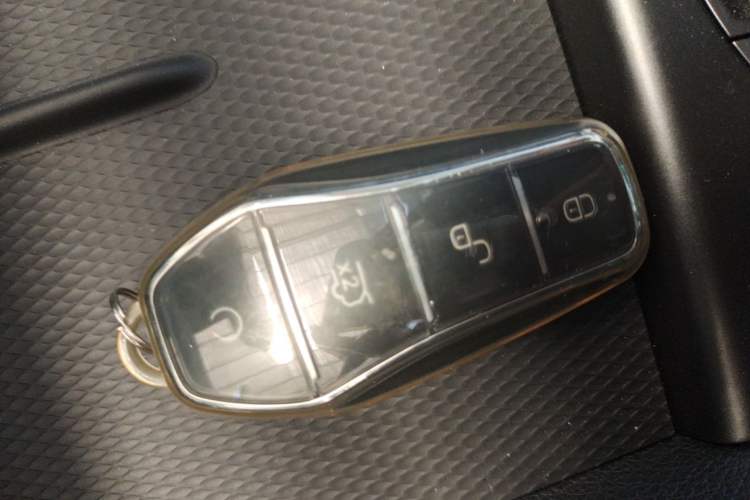 Used BYD Seal 05 DM-i 2025 DM-i Smart Drive 55KM Luxury Model Vehicle Key
