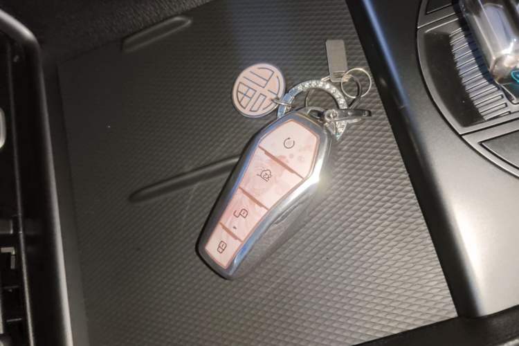 Used BYD Seal 05 DM-i 2025 DM-i Smart Drive 55KM Prestige Model Vehicle Key