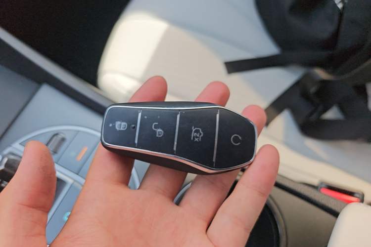 Used BYD Seal 05 DM-i 2025 DM-i Smart Drive 55KM Luxury Model Vehicle Key