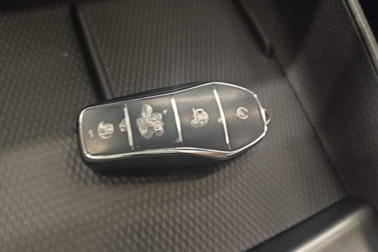 Used BYD Seal 05 DM-i 2025 DM-i Intelligent Drive 120KM Flagship Model Vehicle Key