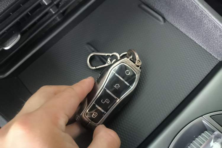 Used BYD Seal 05 DM-i 2025 DM-i Smart Drive 55KM Prestige Model Vehicle Key
