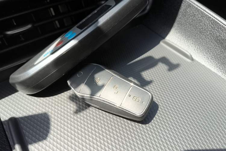 Used BYD Seal 05 DM-i 2025 DM-i Smart Drive 55KM Luxury Model Vehicle Key