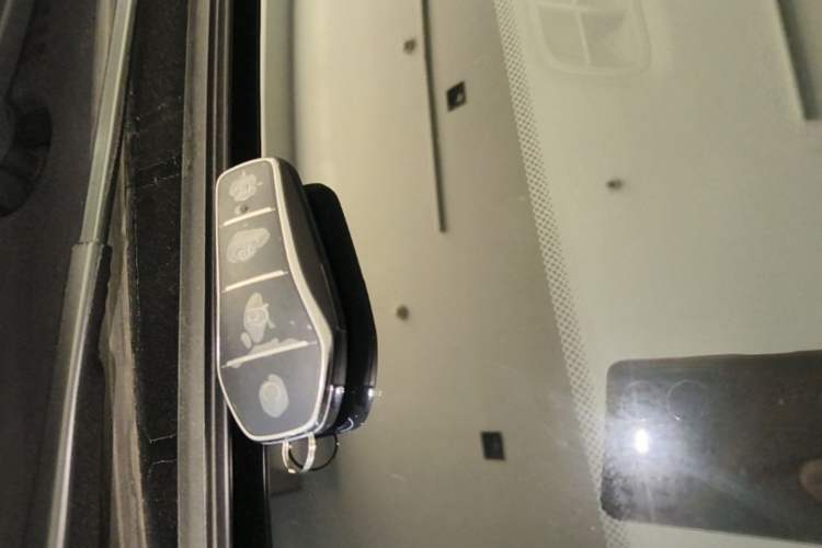 Used BYD Seal 05 DM-i 2025 DM-i Intelligent Drive 120KM Flagship Model Vehicle Key