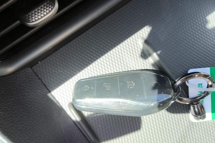 Used BYD Seal 05 DM-i 2025 DM-i Smart Drive 55KM Luxury Model Vehicle Key