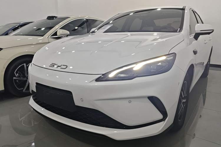 BYD Seal 05 DM-i 2025 DM-i Intelligent Drive 120KM Flagship Model