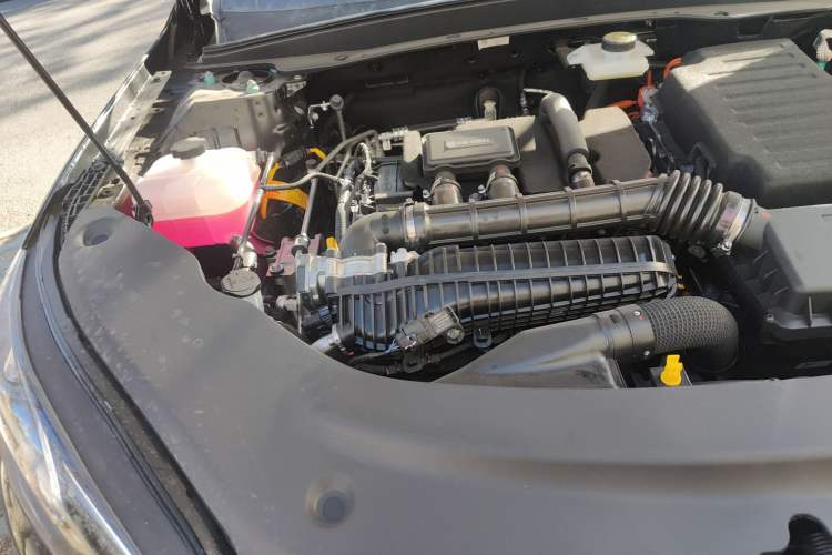 Used BYD Seal 05 DM-i 2026 DM-i 128KM Luxury Edition Engine Bay Right
