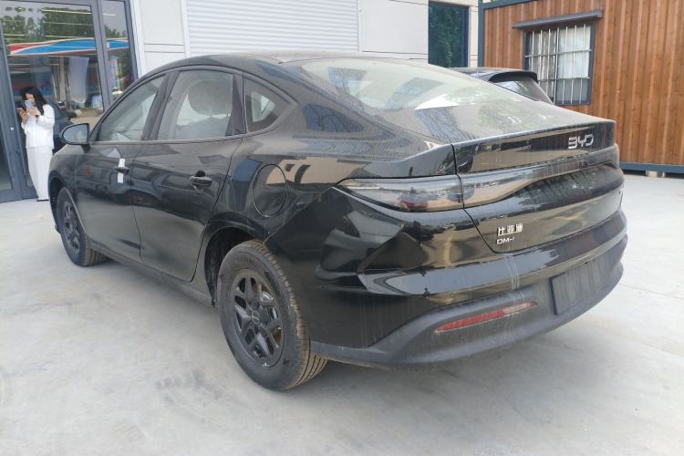 Used BYD Seal 05 DM-i 2026 DM-i 128KM Luxury Edition Exterior 2