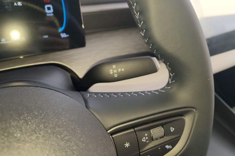 Used BYD Seal 05 DM-i 2026 DM-i 128KM Luxury Edition Gear Lever