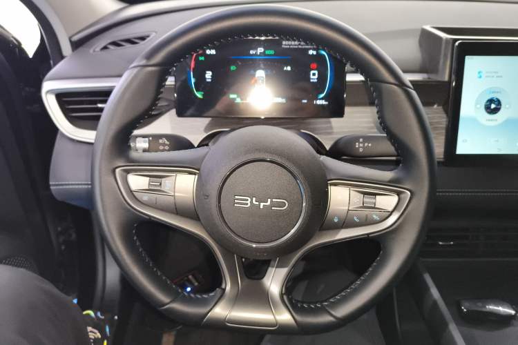 Used BYD Seal 05 DM-i 2026 DM-i 128KM Luxury Edition Steering Wheel