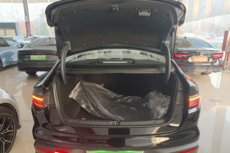 Used BYD Seal 05 DM-i 2026 DM-i 128KM Luxury Edition Trunk