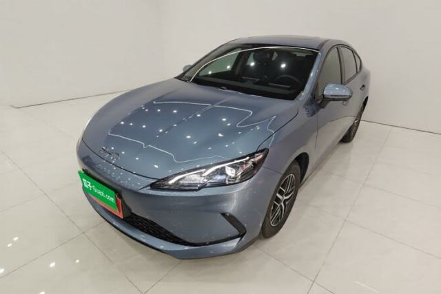 Ojetý BYD Seal 05 DM-i 2026 Model DM-i 210KM Prestigious Version