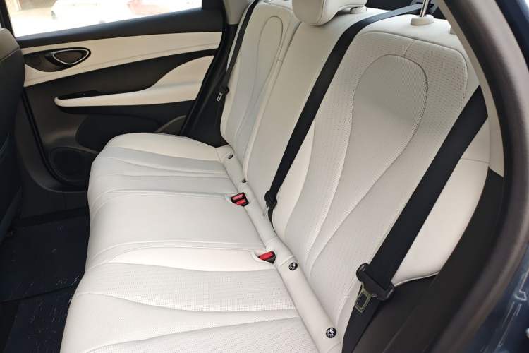 Used BYD Seal 05 DM-i 2026 DM-i 128KM Luxury Edition Interior 4