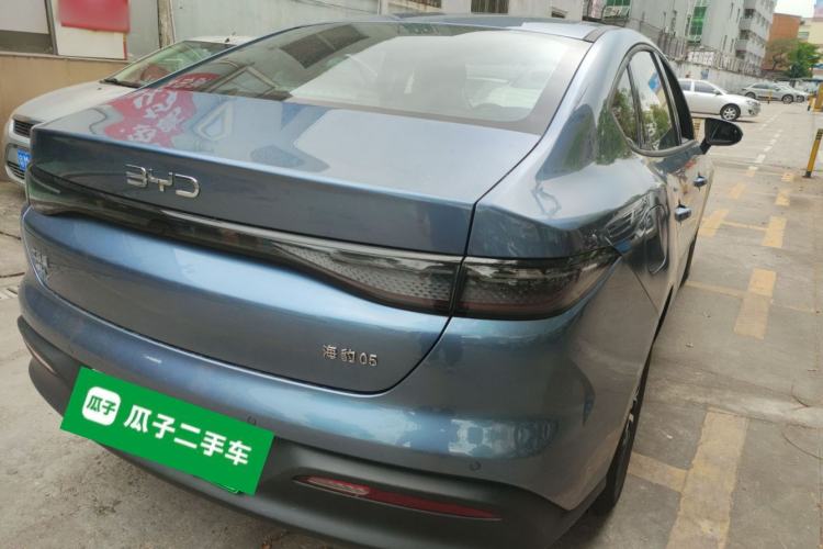 Used BYD Seal 05 DM-i 2026 Model DM-i 210KM Prestigious Version Rear Right 45 Deg