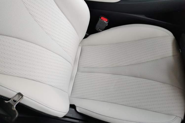 Used BYD Seal 05 DM-i 2026 DM-i 128KM Luxury Edition Right Front Seat