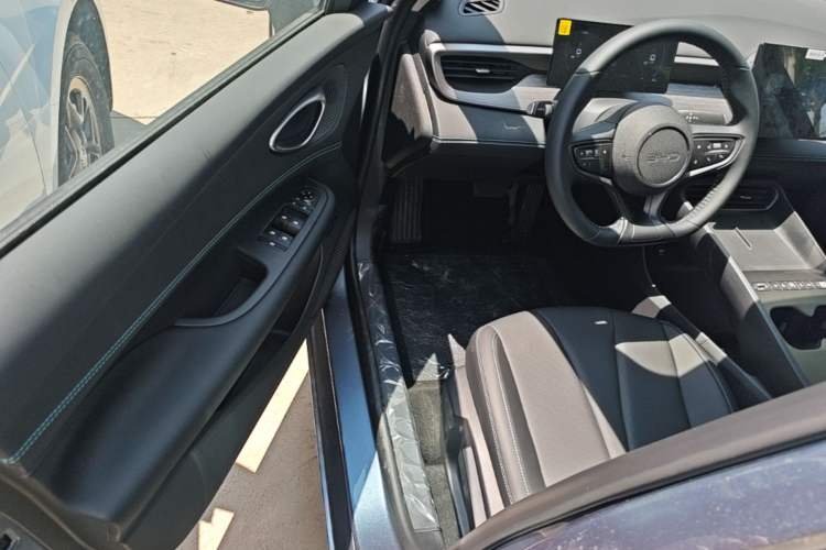 Used BYD Seal 05 DM-i 2026 DM-i 128KM Luxury Edition Driver Seat