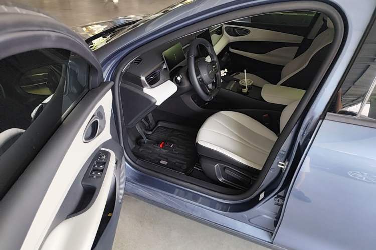 Used BYD Seal 05 DM-i 2026 DM-i 128KM Luxury Edition Driver Seat