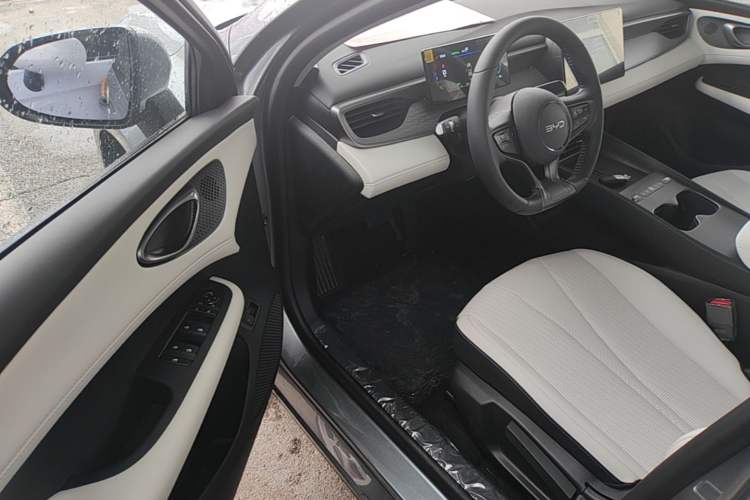 Used BYD Seal 05 DM-i 2026 DM-i 128KM Luxury Edition Driver Seat
