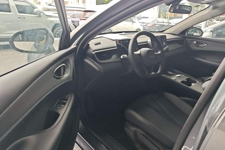 Used BYD Seal 05 DM-i 2026 DM-i 128KM Luxury Edition Driver Seat