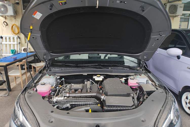 Used BYD Seal 05 DM-i 2026 DM-i 128KM Luxury Edition Engine Bay