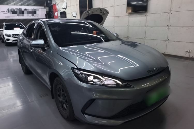 Used BYD Seal 05 DM-i 2026 DM-i 128KM Luxury Edition Front Right 45 Deg