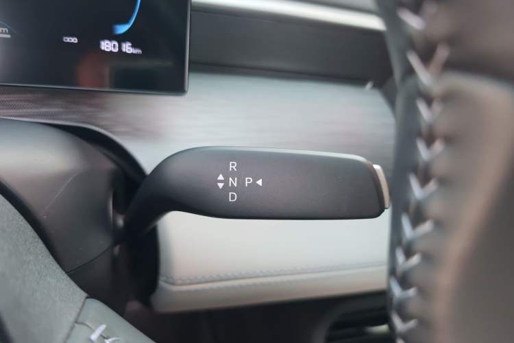 Used BYD Seal 05 DM-i 2026 DM-i 128KM Luxury Edition Gear Lever