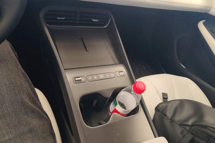 Used BYD Seal 05 DM-i 2026 DM-i 128KM Luxury Edition Gear Lever