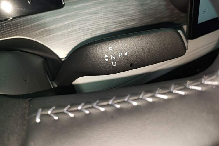 Used BYD Seal 05 DM-i 2026 DM-i 128KM Luxury Edition Gear Lever