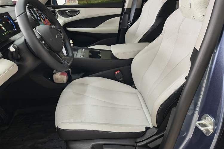 Used BYD Seal 05 DM-i 2026 DM-i 128KM Luxury Edition Interior 2