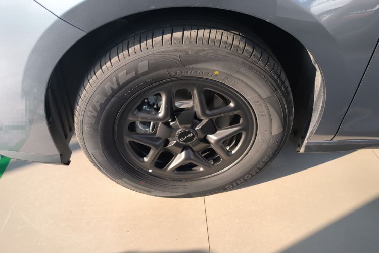 Used BYD Seal 05 DM-i 2026 DM-i 128KM Luxury Edition Left Front Wheel Hub