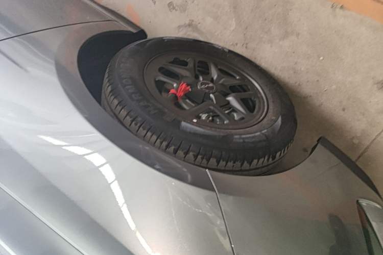 Used BYD Seal 05 DM-i 2026 DM-i 128KM Luxury Edition Left Front Wheel Hub