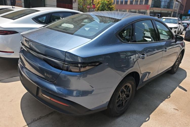 Used BYD Seal 05 DM-i 2026 DM-i 128KM Luxury Edition Rear Right 45 Deg