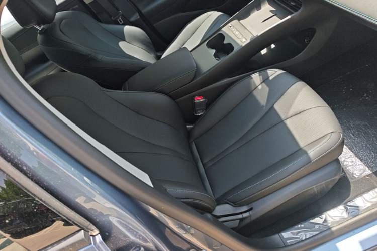 Used BYD Seal 05 DM-i 2026 DM-i 128KM Luxury Edition Right Front Seat