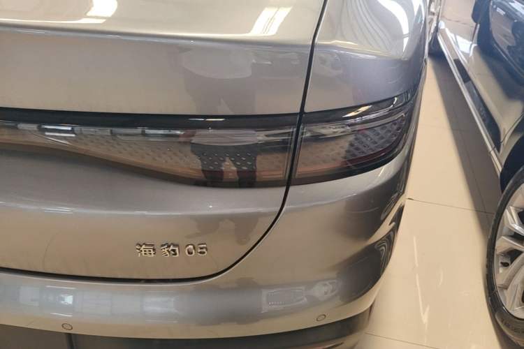 Used BYD Seal 05 DM-i 2026 DM-i 128KM Luxury Edition Right Rear Taillight