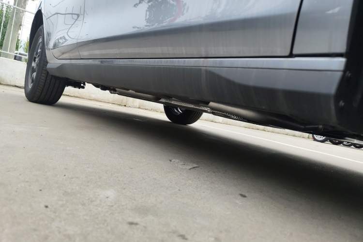 Used BYD Seal 05 DM-i 2026 DM-i 128KM Luxury Edition Right Side Sill