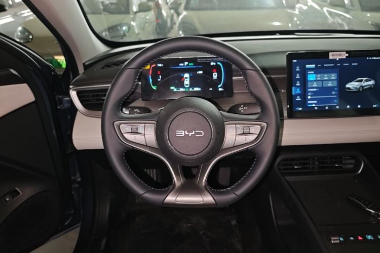 Used BYD Seal 05 DM-i 2026 DM-i 128KM Luxury Edition Steering Wheel