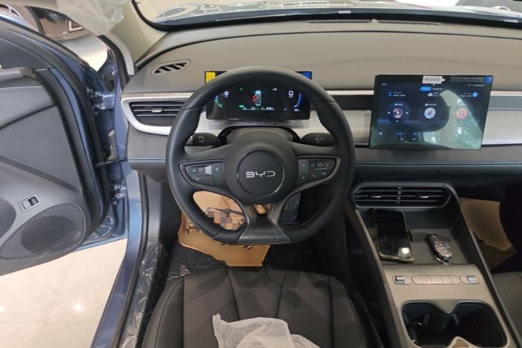 Used BYD Seal 05 DM-i 2026 DM-i 128KM Luxury Edition Steering Wheel