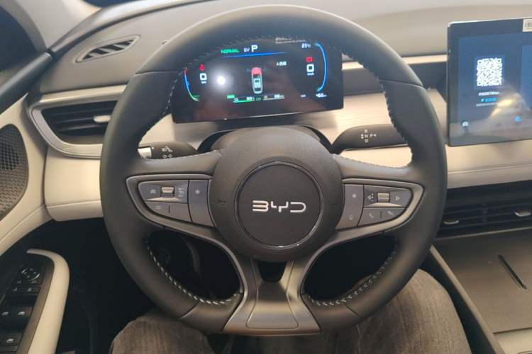 Used BYD Seal 05 DM-i 2026 DM-i 128KM Luxury Edition Steering Wheel
