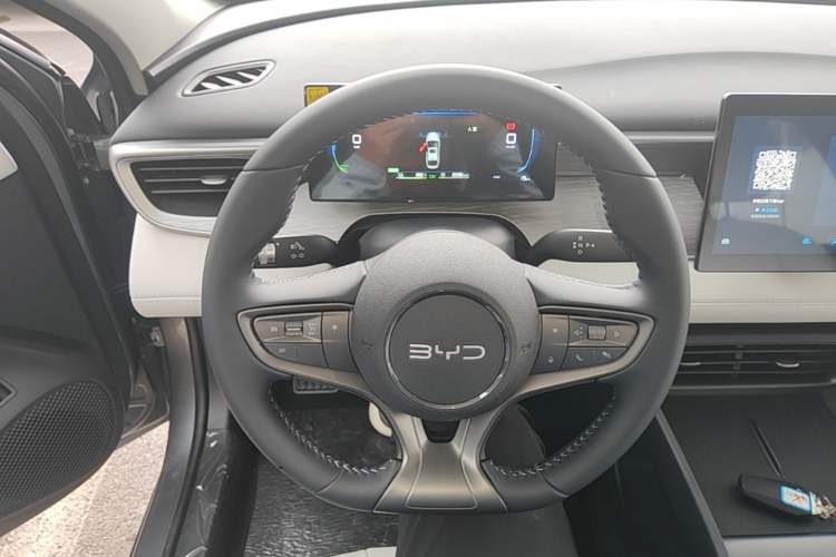 Used BYD Seal 05 DM-i 2026 DM-i 128KM Luxury Edition Steering Wheel