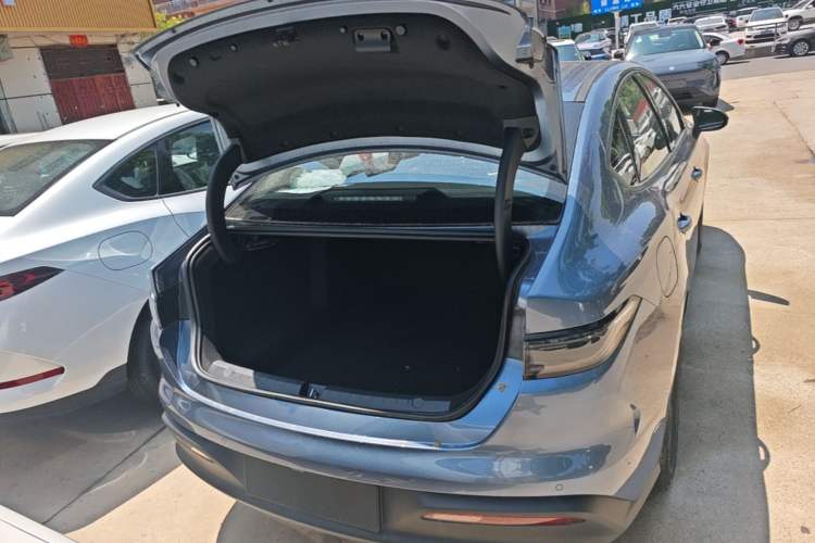 Used BYD Seal 05 DM-i 2026 DM-i 128KM Luxury Edition Trunk