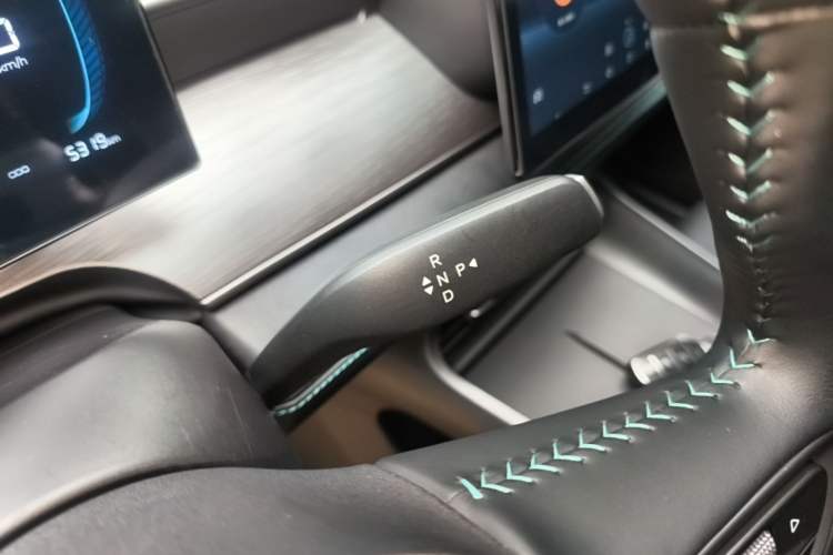 Used BYD Seal 05 DM-i 2026 DM-i 128KM Luxury Edition Gear Lever